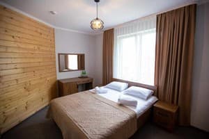 Готелі . Готель Стандарт двомісний . 