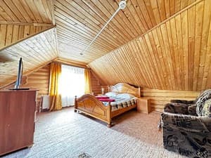 Трембіта . Номер Люкс 5-местный трехкомнатный