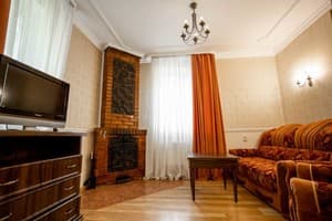 Готелі . Готель Люкс двомісний № 41 з каміном. 