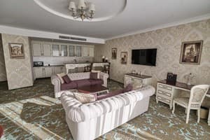 Отели . Гостиница Люкс двухместный King. 