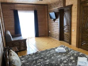 У Кума. Номер Стандарт трехместный 