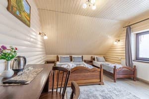 Отели . Гостиница Семейный трехместный с балконом. 