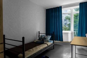 Готелі . Готель Місце у чоловічому двомісному номері . 