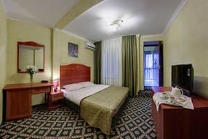 Готелі . Готель Люкс двомісний . 