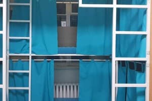 Готелі . Готель Місце у чоловічому 10-місному номері 1,2 ярус. 