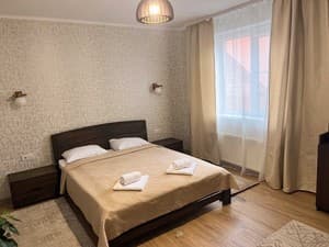 Отели . Гостиница Апартаменты 4-местный люкс (18). 