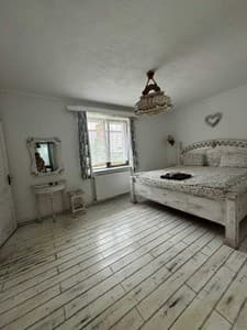 Отели . Гостиница Люкс 4-местный №2,4,6 двухкомнатный. 