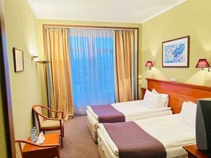 Отели . Гостиница Эконом двухместный с раздельными кроватями. 