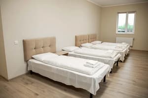 Готелі . Готель Стандарт 4-місний . 