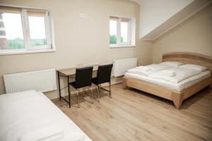 Готелі . Готель Сімейний 4-місний двокімнатний. 