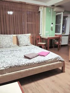 на ул. Независимой Украины 65б. Номер Полулюкс двухместный на ул. Независимой Украины 65-Б