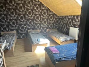 Готелі . Готель Покращений 4-місний . 