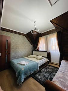 Отели . Гостиница Стандарт трехместный  (в новом коттедже). 