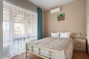 Отели . Гостиница Коттедж 10-местный Морской бриз. 