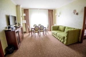 GREEN PARK HOTEL&SPA. Номер Сімейний 4-місний 