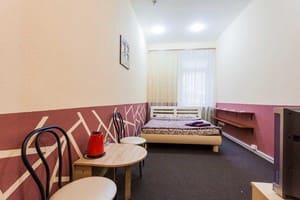 Готелі . Готель Стандарт двомісний Номер 5. 