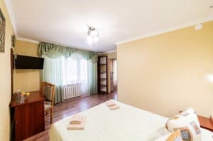 Отели . Гостиница Полулюкс двухместный двухкомнатный. 