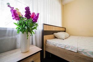 Готелі . Готель Економ двомісний Номер 4. 