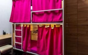 Готелі . Готель Місце у жіночому 10-місному номері 3 ярус. 