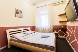 Готелі . Готель Стандарт двомісний Номер 4. 