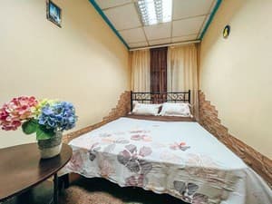 Готелі . Готель Економ двомісний Номер 1.1. 