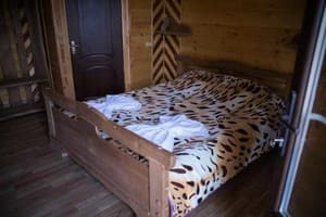 Отели . Гостиница Стандарт двухместный с балконом и видом на горы. 