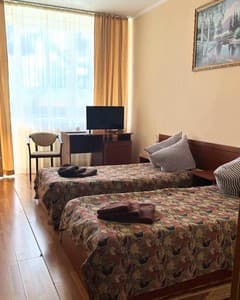 Отели . Гостиница Стандарт двухместный Однокомнатный (4 корпус). 