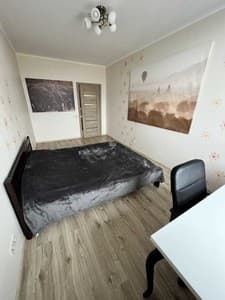 на вул. Ростиславська, 5Б. Номер Апартаменти 4-місний 17 поверх №222