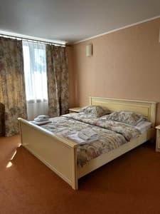 ukraina. Room Suite Double 