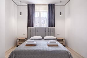 Отели . Гостиница Люкс трехместный улучшенный  А, Б. 