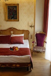 Moncastro. Room Suite Double 