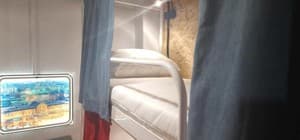 Готелі . Готель Місце у жіночому 4-місному номері . 