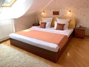 Eney Hotel. Номер Люкс двомісний у пентхаусі