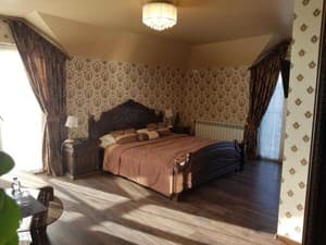 Готелі . Готель Люкс двомісний . 