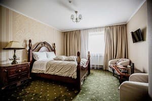 Готелі . Готель Покращений двомісний стандарт. 