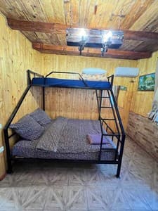 Готелі . Готель Стандарт тримісний з терасою. 