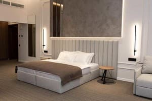 Готелі . Готель Делюкс двомісний . 