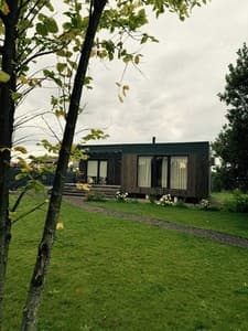 Готелі . Готель Котедж 6-місний . 