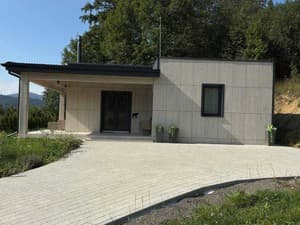 Готелі . Готель Котедж 4-місний Цегляний будинок. 