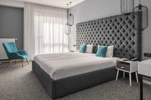 City Inn Smart Hotel Lviv. Номер Суперіор двомісний з великим ліжком зі сніданком