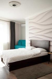 Готелі . Готель Стандарт двомісний з балконом №201. 