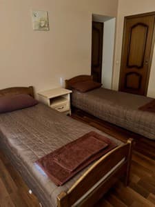 Готелі . Готель Стандарт двомісний twin. 