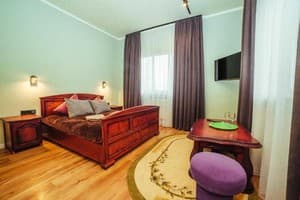 Отели . Гостиница Полулюкс двухместный с балконом. 