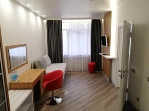 Готелі . Готель Люкс двомісний двокімнатний. 