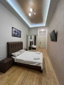 Готелі . Готель Комфорт двомісний з балконом. 