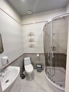 Отели . Гостиница Стандарт 4-местный с видом на озеро. 