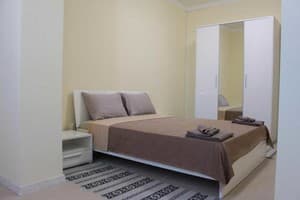 Готелі . Готель Апартаменти двомісний з видом на парк або басейн. 