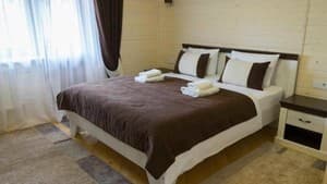 Отели . Гостиница Люкс трехместный двухкомнатный. 