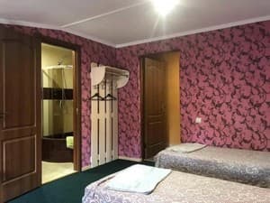 Готелі . Готель Стандарт тримісний . 