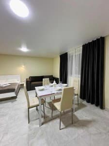 Отели . Гостиница Семейный 4-местный студио. 